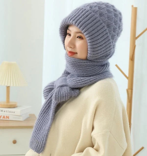 FrostGuard Duo – Warming Hat Scarf with Integrated Face & Ear Protection