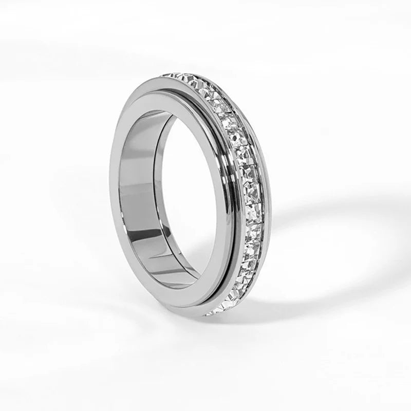 FlowSphere™ — Sparkling Elegance with Pleasant Rotating Function