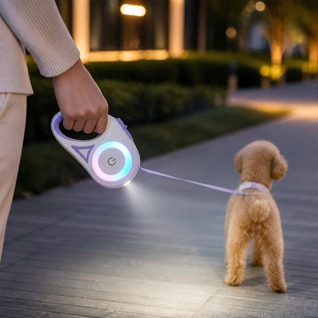 Built-in LED, One-Hand Brake & Lockable Retractable Dog Leash Strap