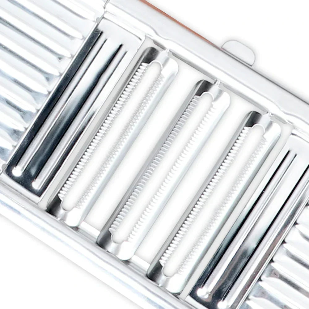 Vegetable Slicer With Stainless Steel Blades
