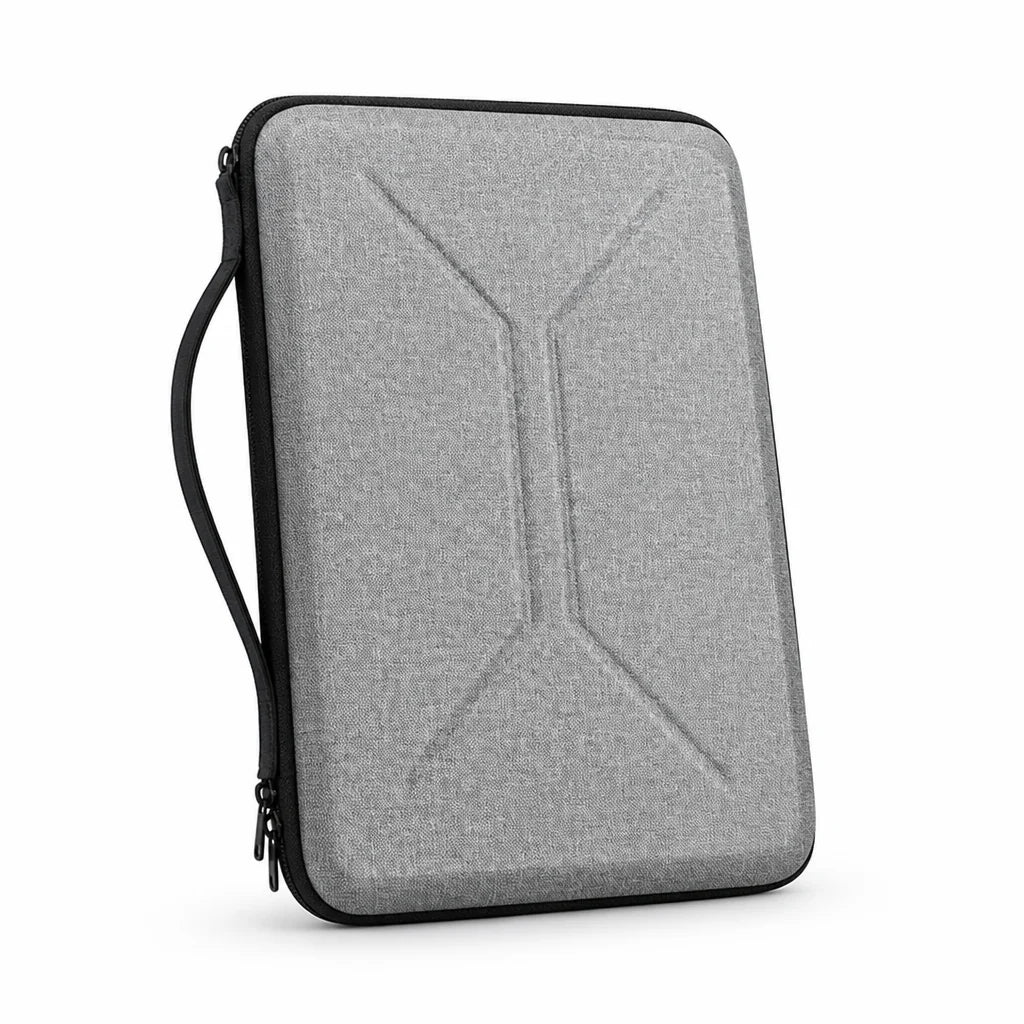 Water-resistant, padded tablet case with zipper (13.3 inch/33 cm)