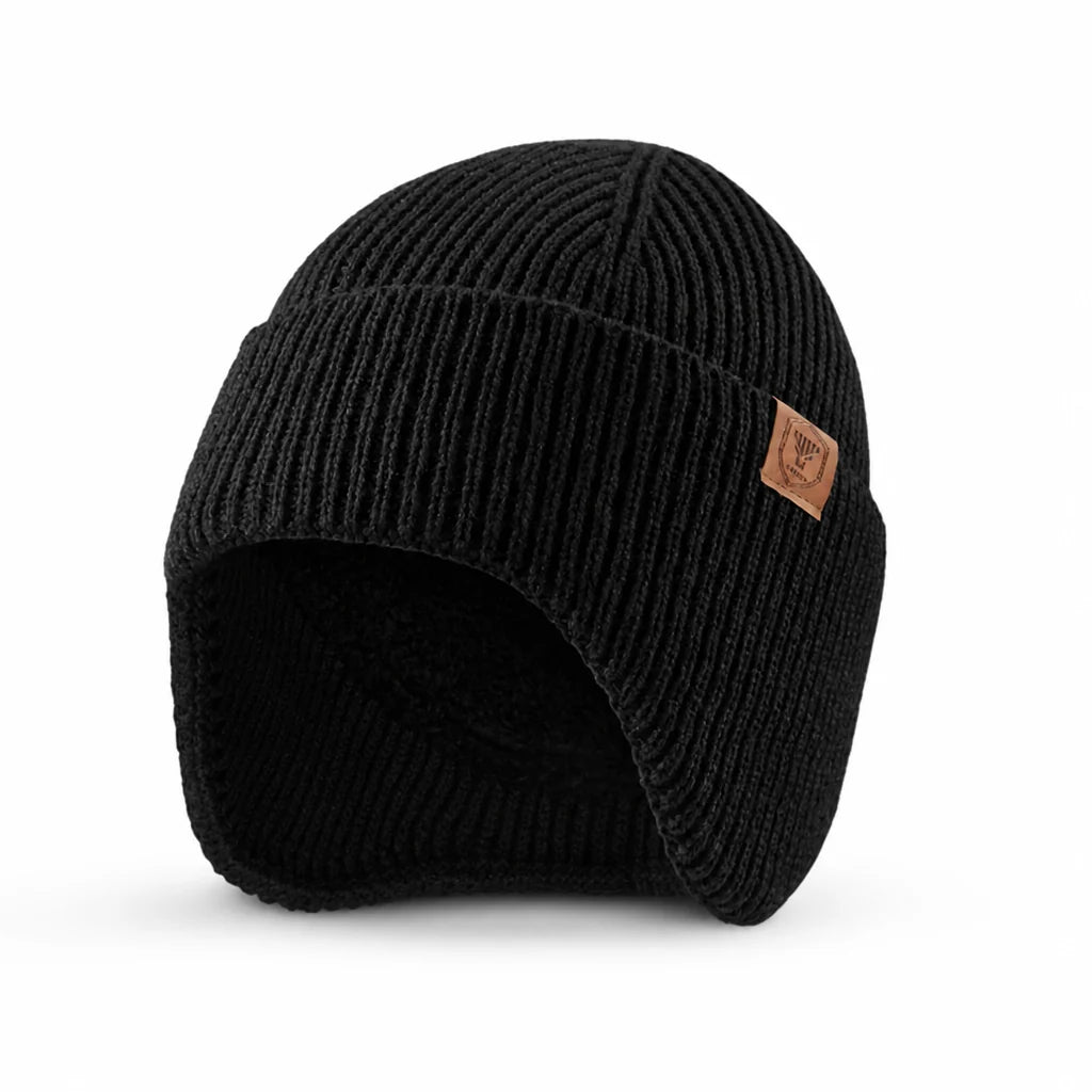 Knitted winter hat with fleece lining and ear flaps