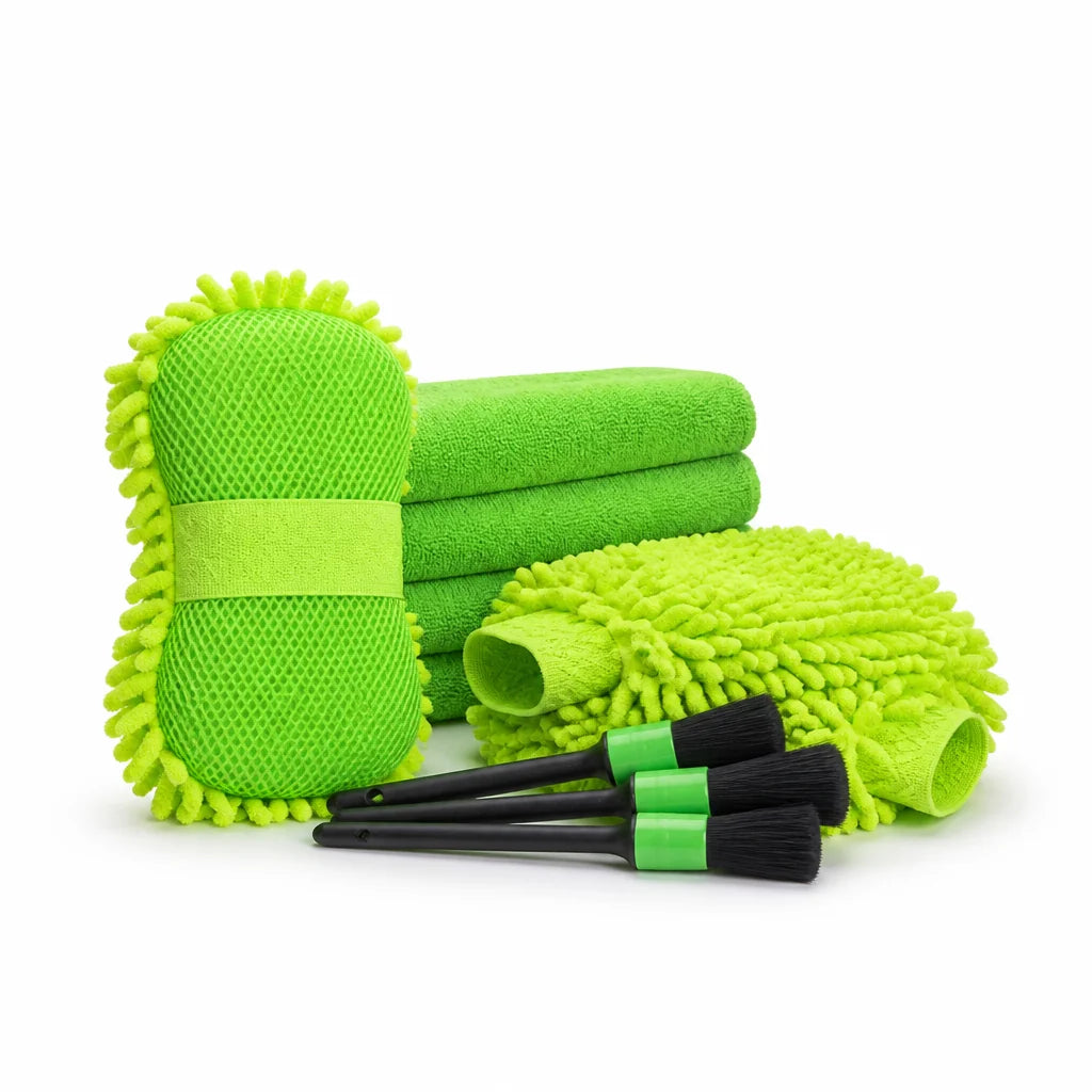 Scratch-Free Microfiber Car Wash Set (Sponge, Towels & Gloves)